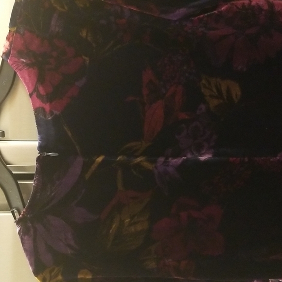 💕TRINA TURK💕 Astral Top ~ Velvet Abstract Floral Long Sleeve Bell Sleeve M NWT - Picture 9 of 13